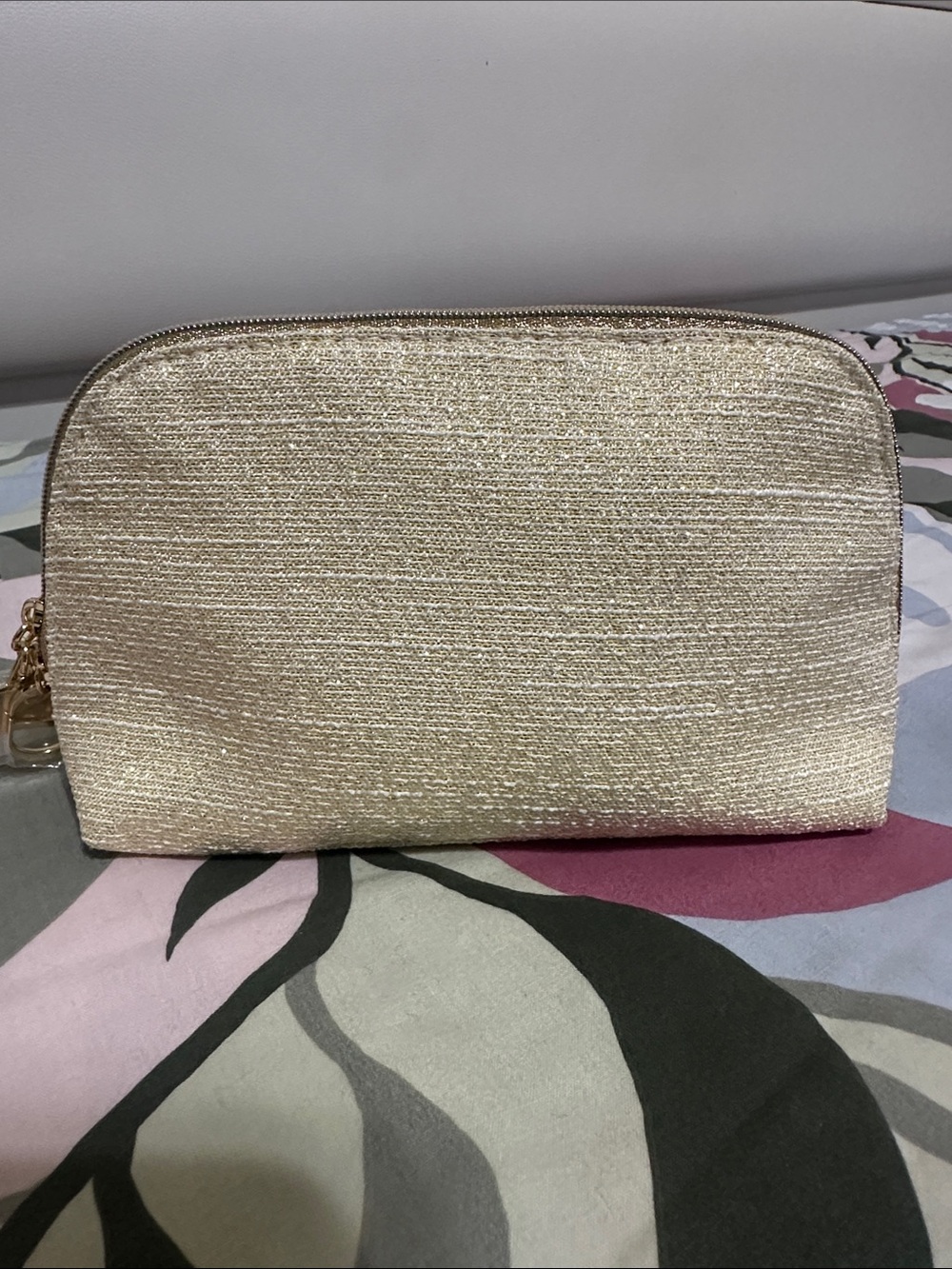 Dior Gold Metallic Embroidered Novelty Cosmetic Pouch - Picture 2 of 9